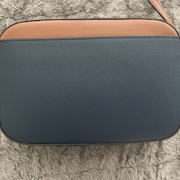 Jet Set Large Zip Chain Crossbody Bag Leather Navy - Picture 4 of 6